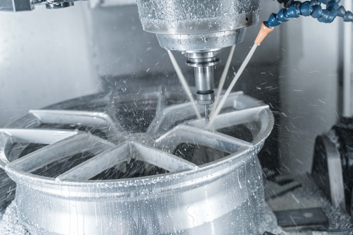 High-Speed CNC Milling with Flood Coolant