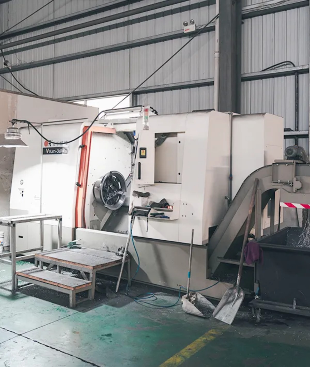 Precision CNC Wheel Turning & Rim Profiling
