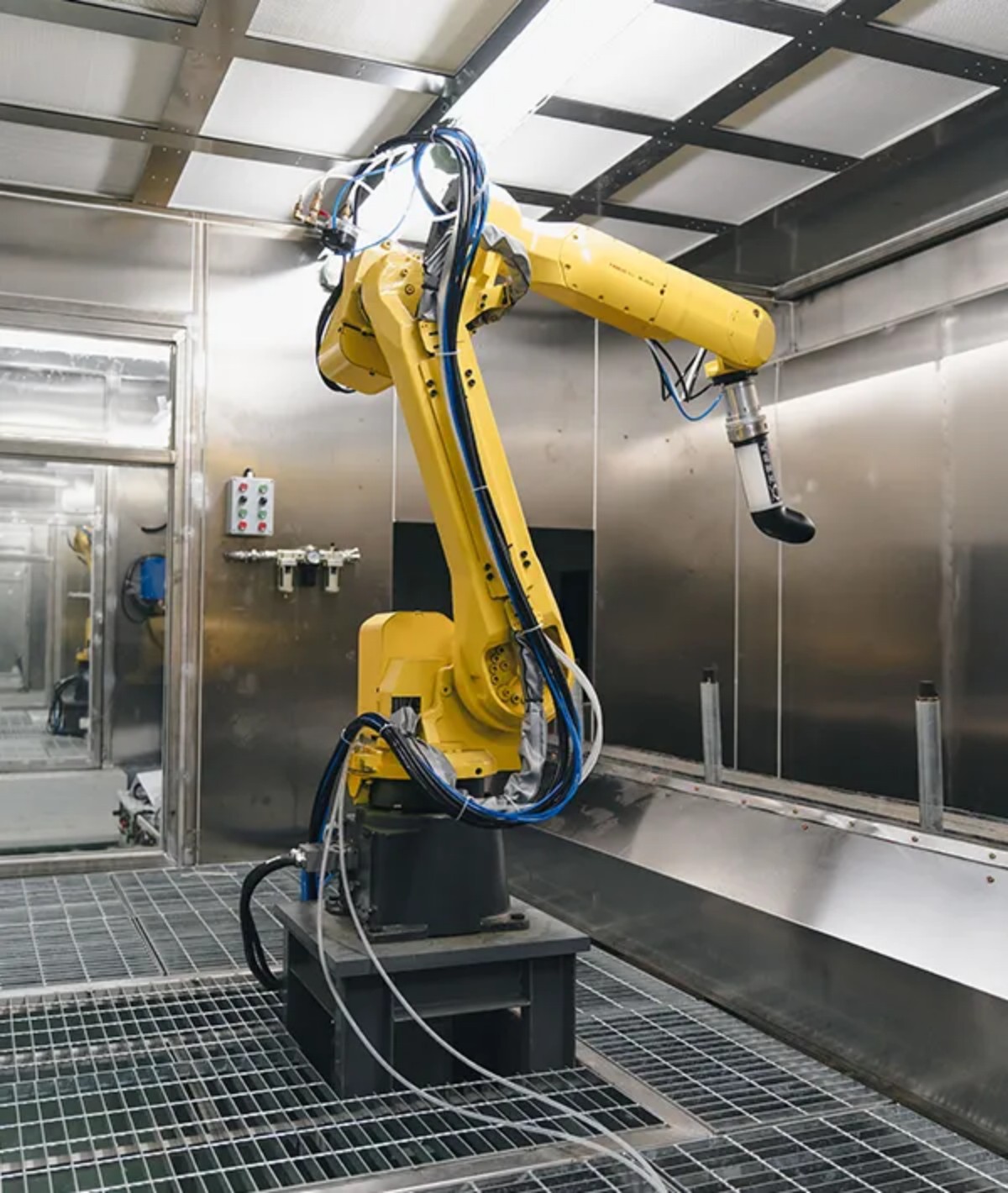 6-Axis Robotic Spray Painting & Automation