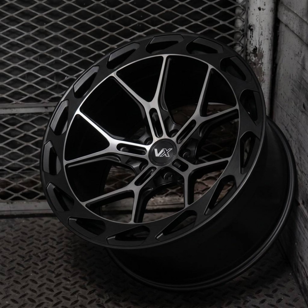 Monoblock Aero Design Wheels for Tesla Model S Plaid 21" 3 Monoblock Aero Design Wheels for Tesla Model S Plaid 21" - Image 3